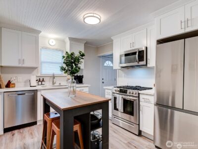 1626 39th Avenue E, Seattle, WA 98112 - Photo 16