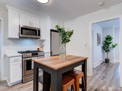 1626 39th Avenue E, Seattle, WA 98112 - Photo 17