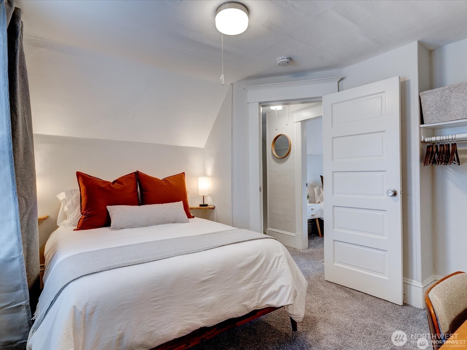 1626 39th Avenue E, Seattle, WA 98112