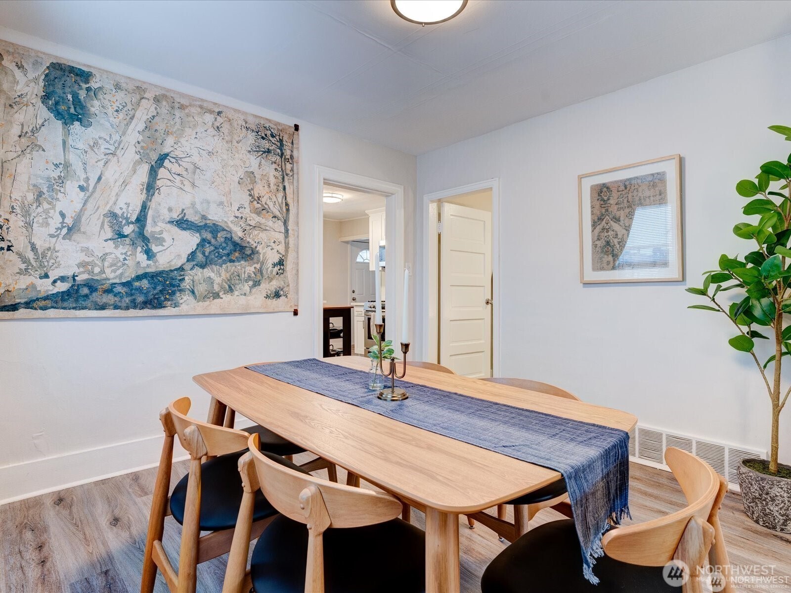 1626 39th Avenue E, Seattle, WA 98112