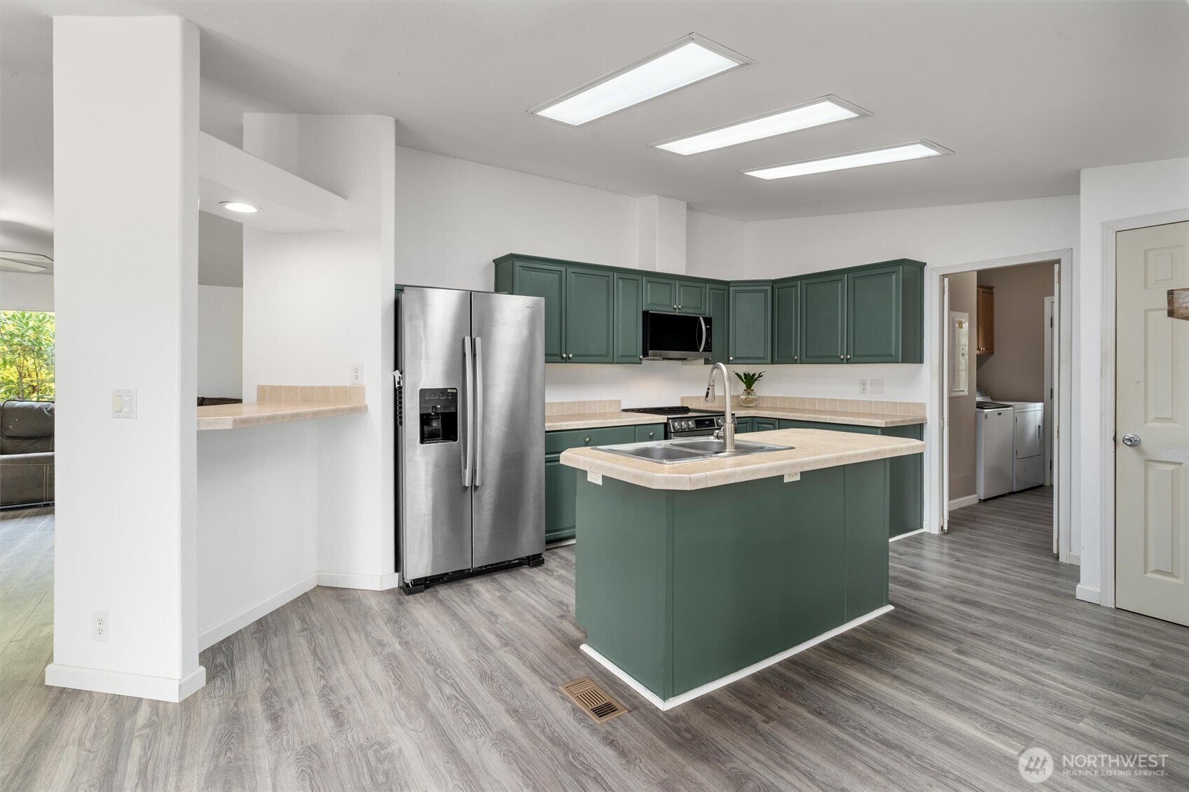 10939 Alfred Street , Rockport, WA 98283