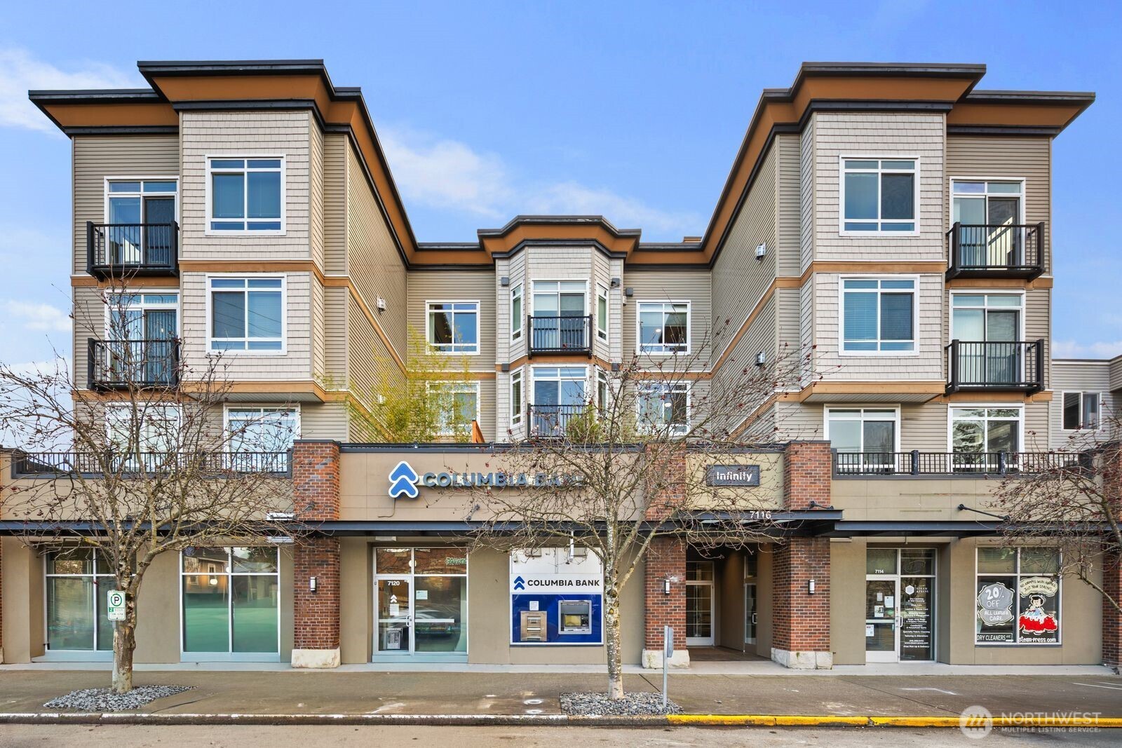 7116 Greenwood Avenue N #305, Seattle, WA 98103