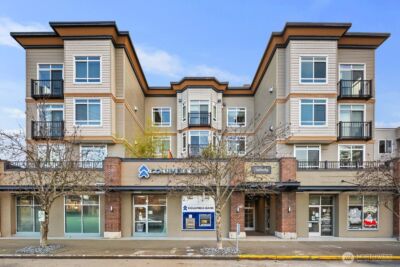 7116 Greenwood Avenue N #305, Seattle, WA 98103 - Photo 2