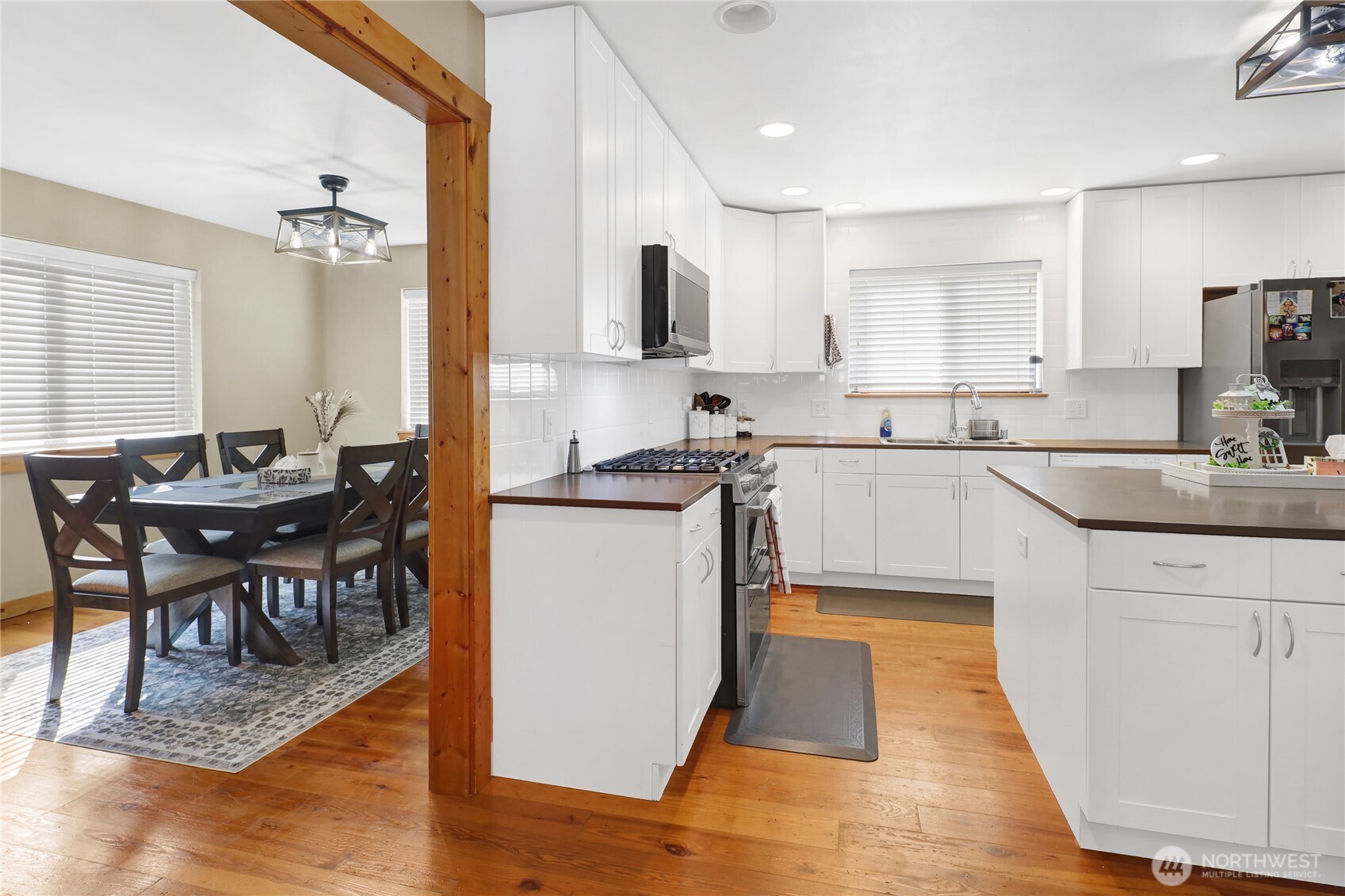 8457 Benson Road , Lynden, WA 98264