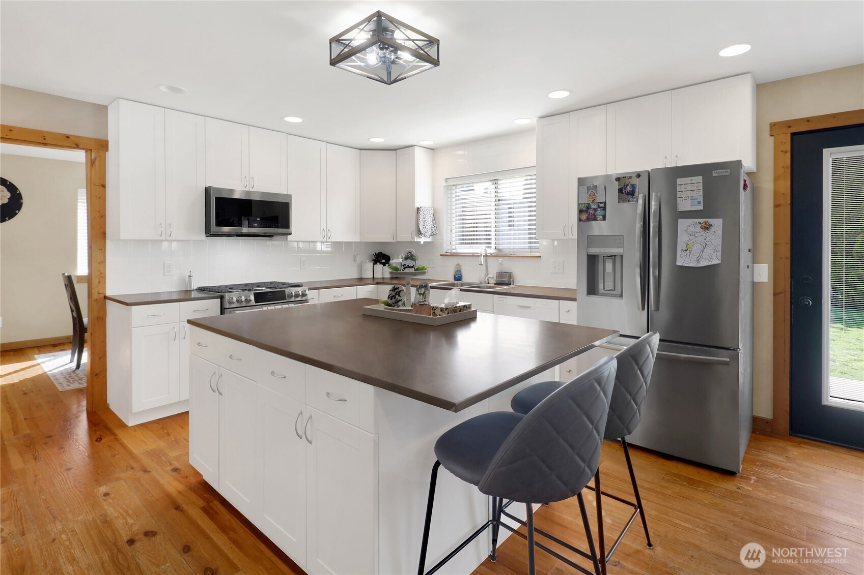 8457 Benson Road , Lynden, WA 98264