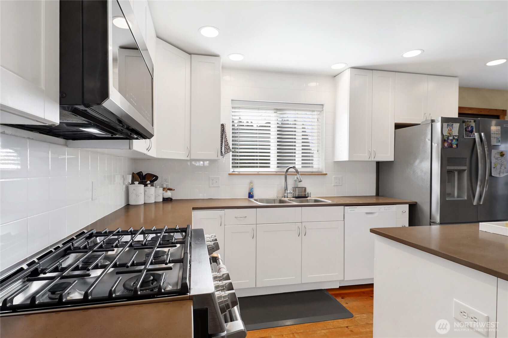 8457 Benson Road , Lynden, WA 98264