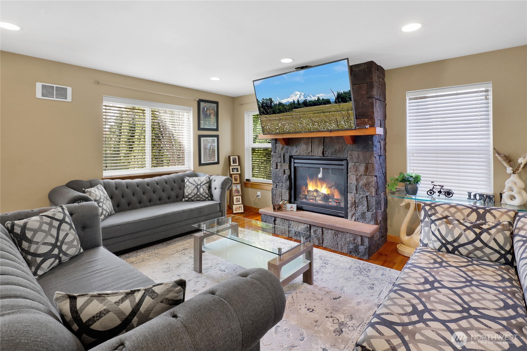 8457 Benson Road , Lynden, WA 98264