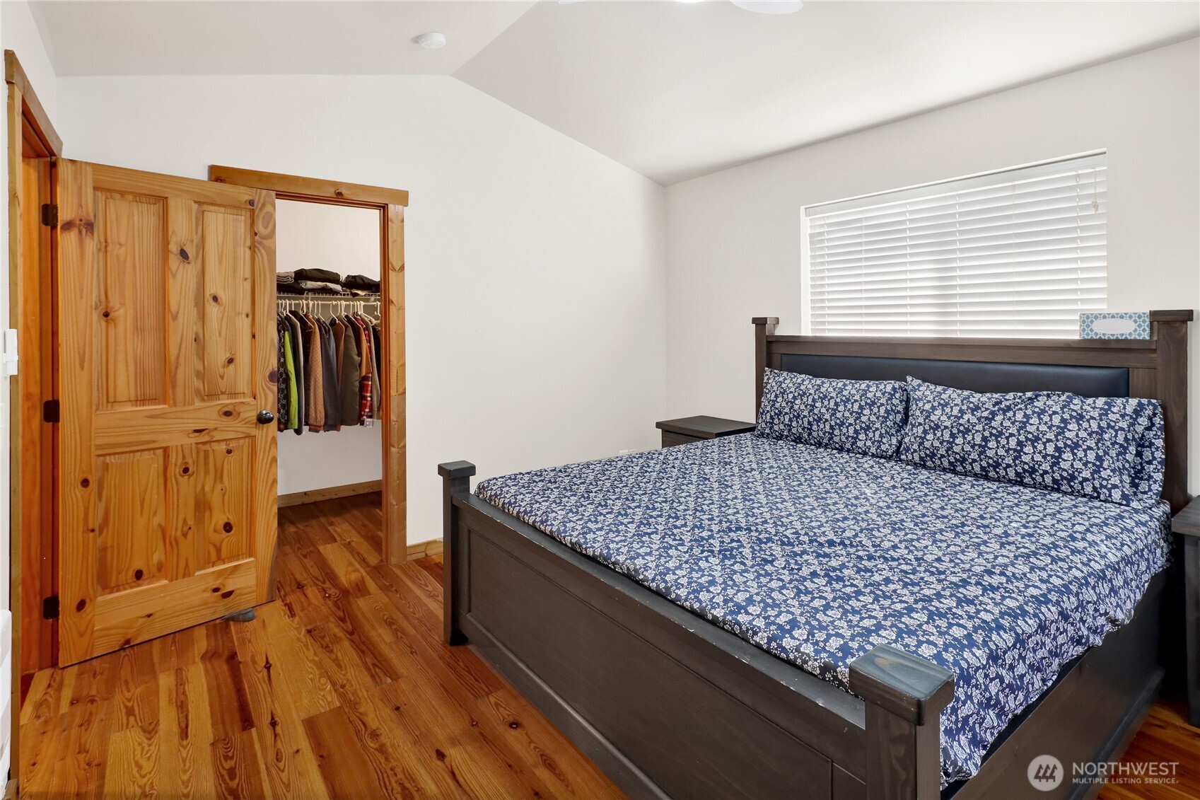 8457 Benson Road , Lynden, WA 98264