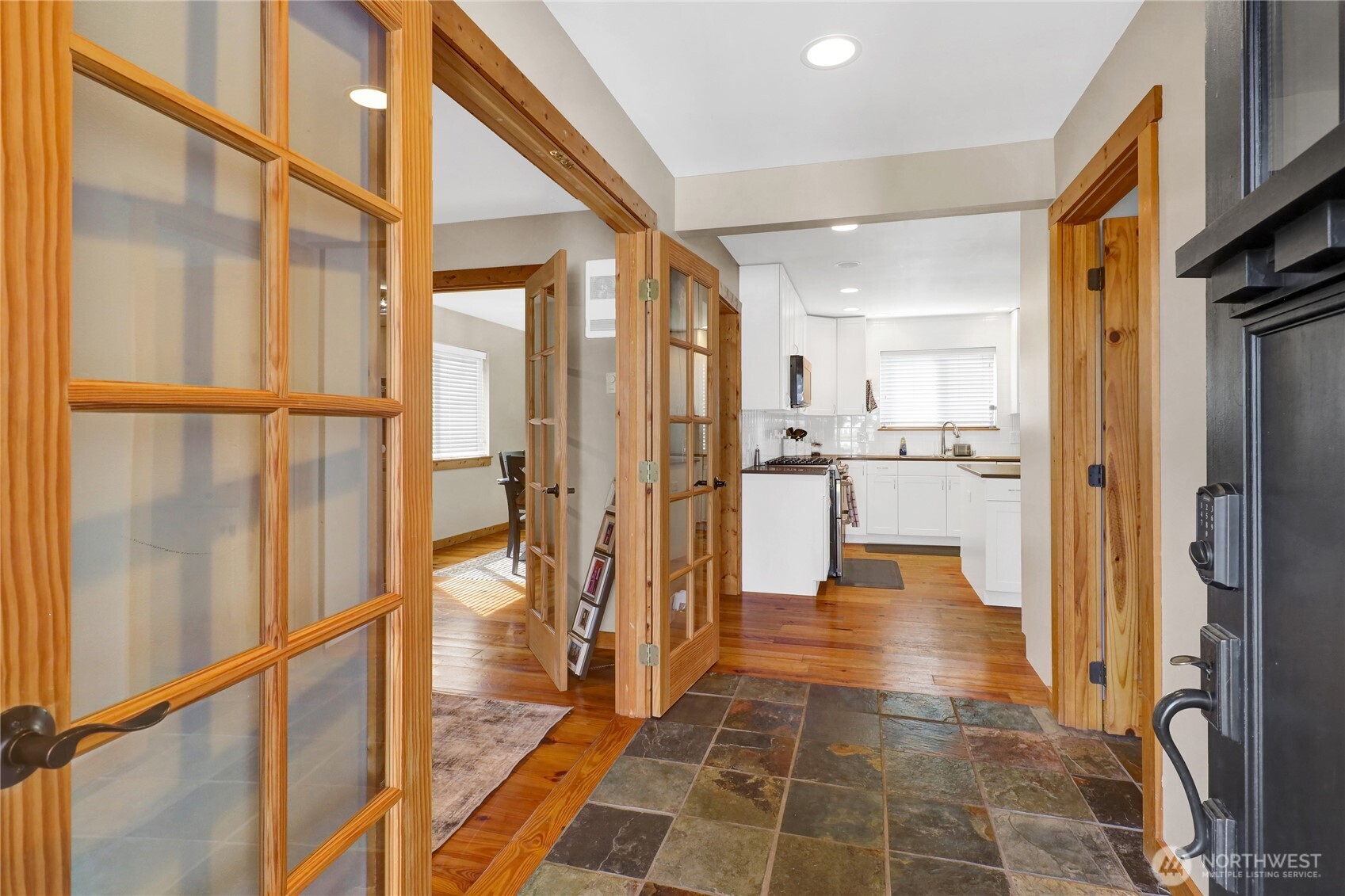 8457 Benson Road , Lynden, WA 98264