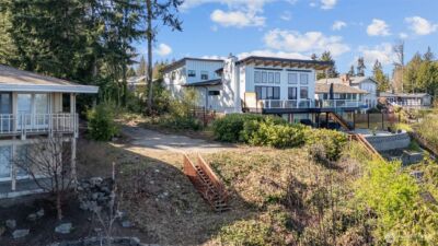 1679 Miracle Mile Drive E, Port Orchard, WA 98366 - Photo 11