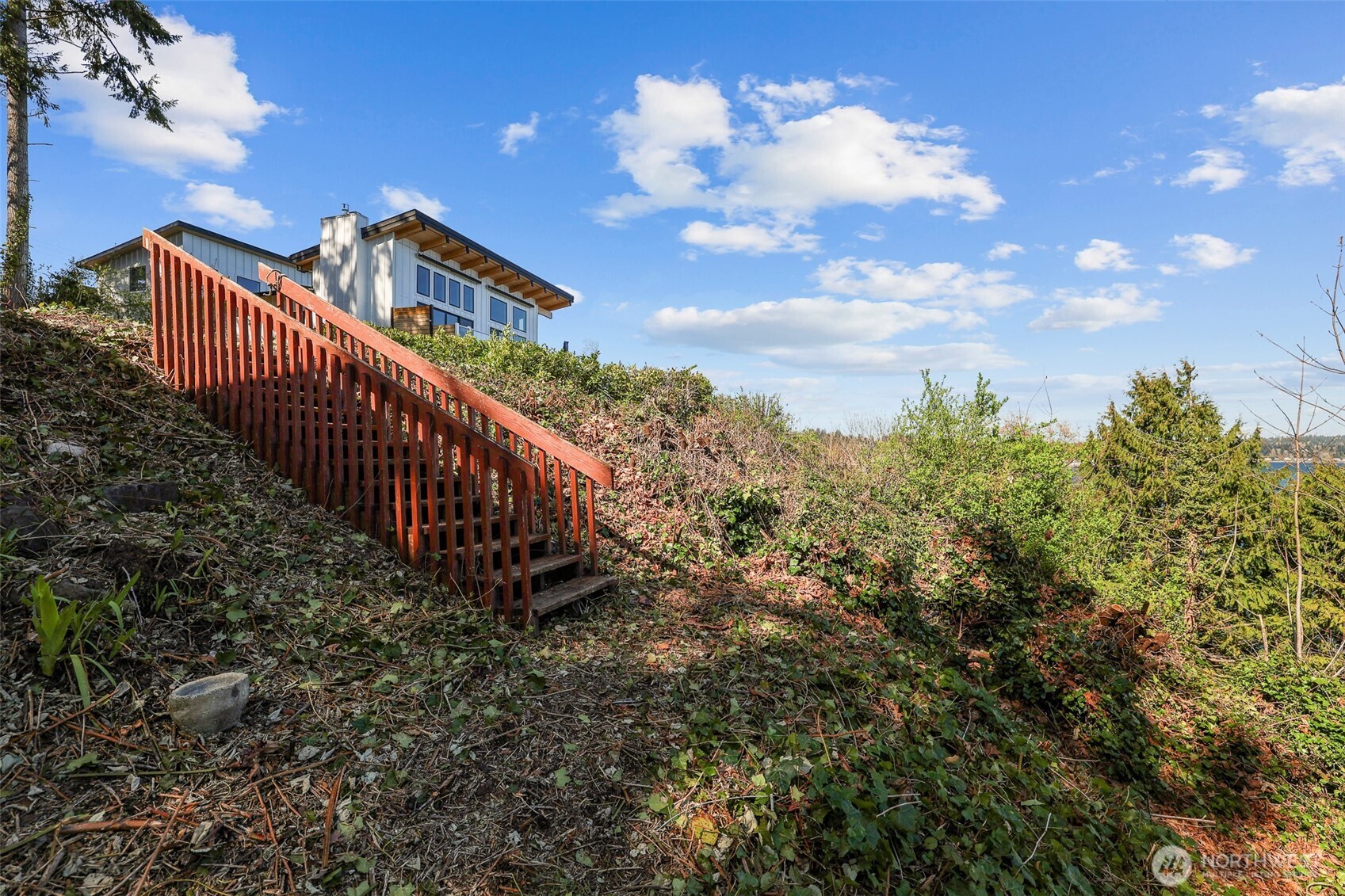 1679 Miracle Mile Drive E, Port Orchard, WA 98366