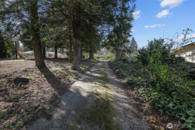 1679 Miracle Mile Drive E, Port Orchard, WA 98366 - Photo 27