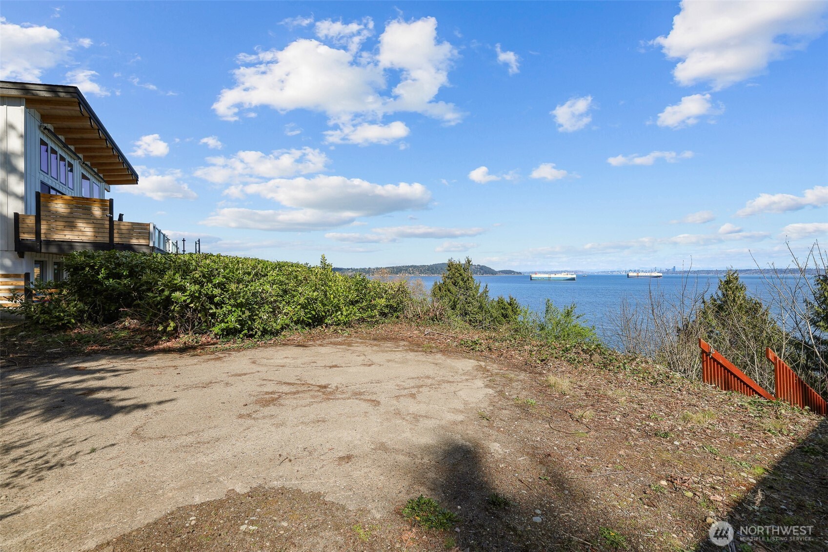 1679 Miracle Mile Drive E, Port Orchard, WA 98366