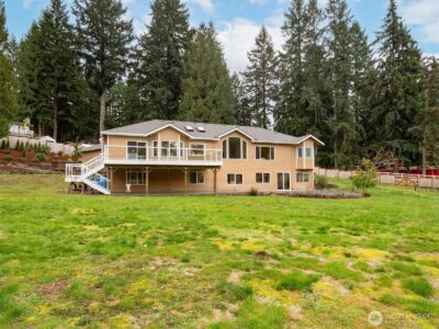 22910 NE 76th Street , Redmond, WA 98053