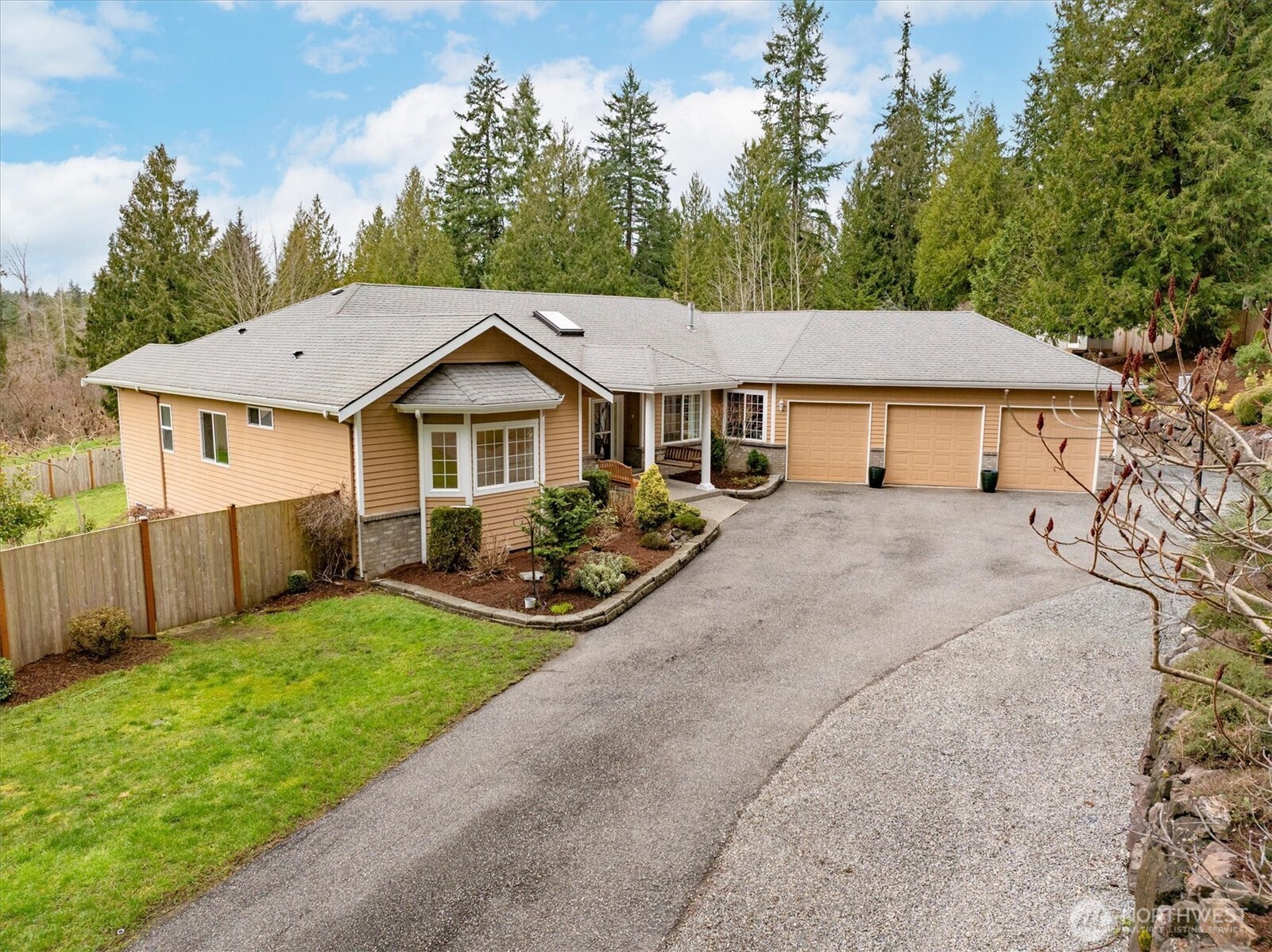22910 NE 76th Street , Redmond, WA 98053