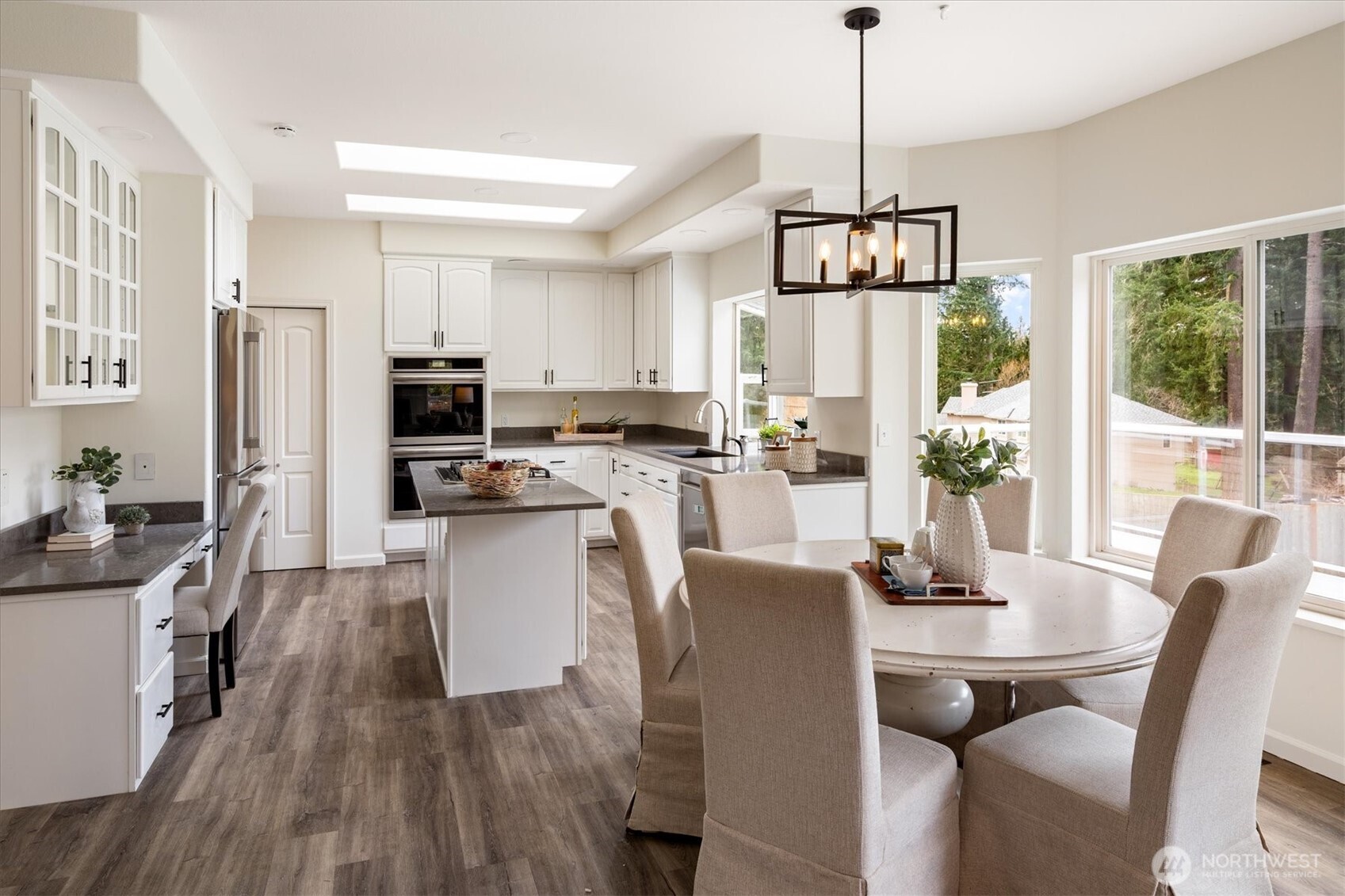 22910 NE 76th Street , Redmond, WA 98053