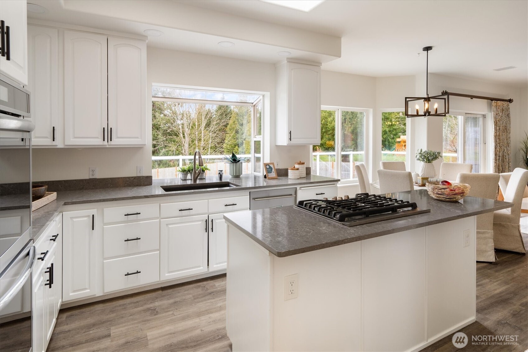 22910 NE 76th Street , Redmond, WA 98053