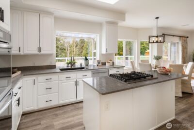 22910 NE 76th Street , Redmond, WA 98053 - Photo 17