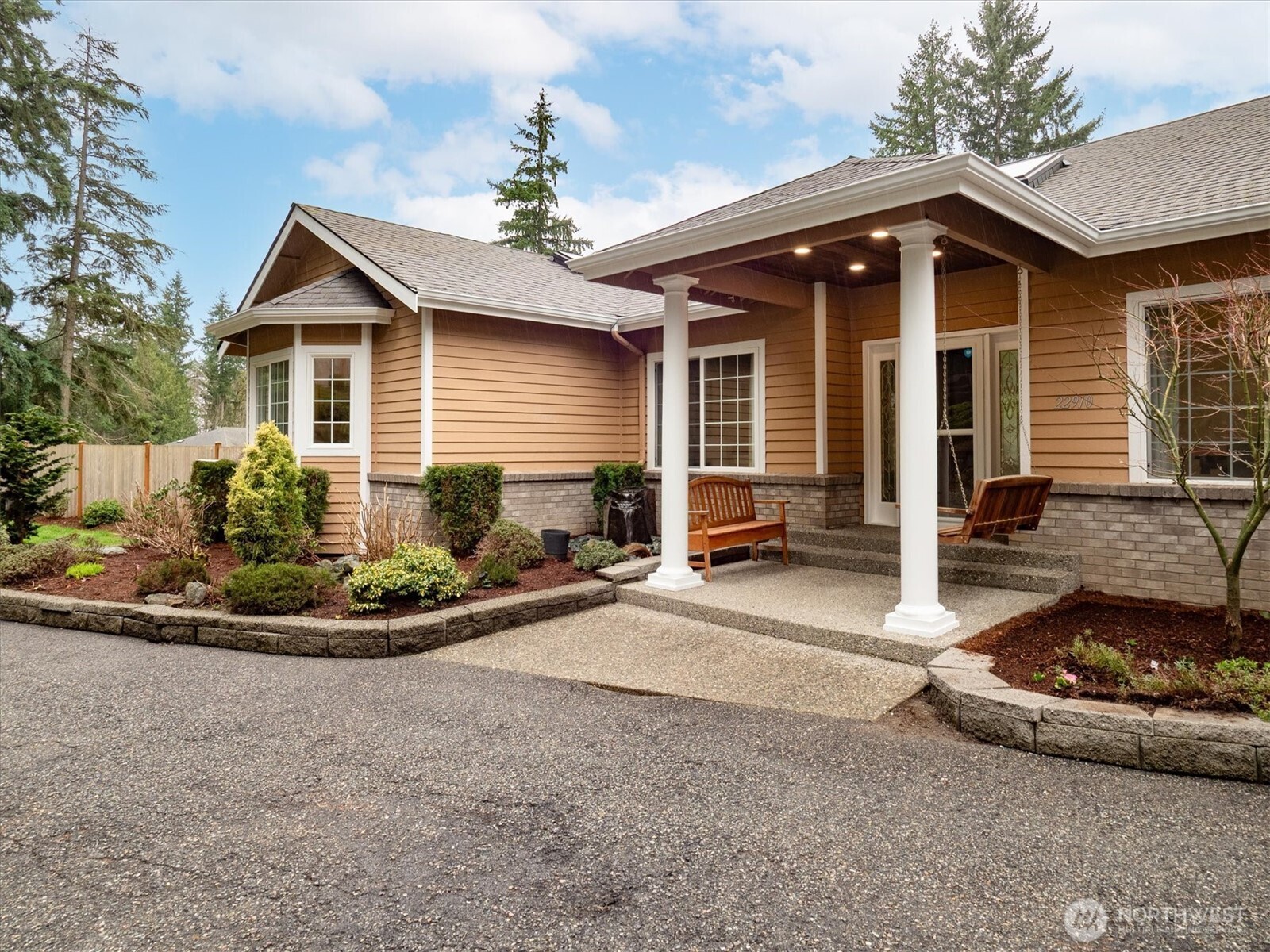 22910 NE 76th Street , Redmond, WA 98053