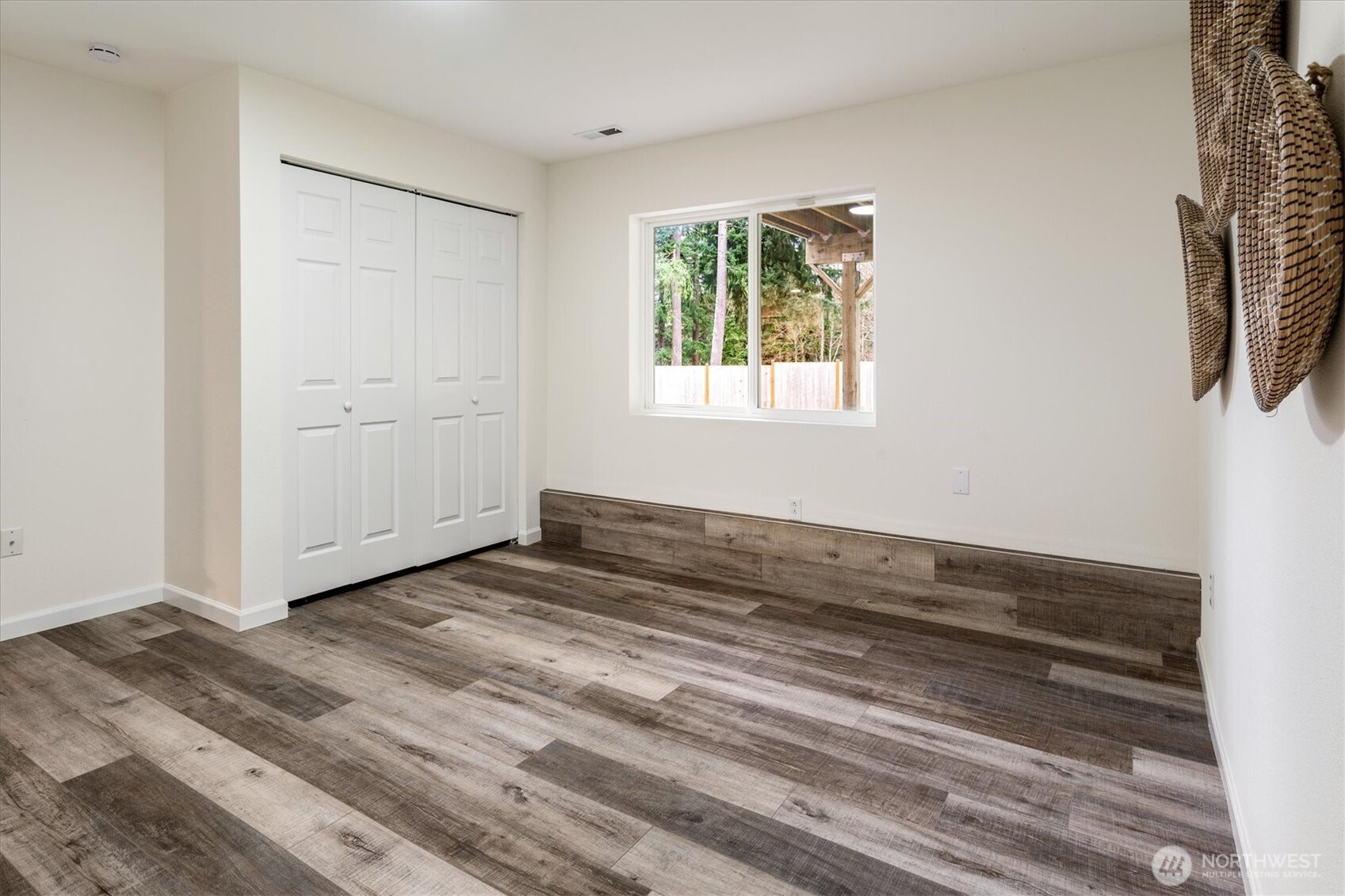 22910 NE 76th Street , Redmond, WA 98053