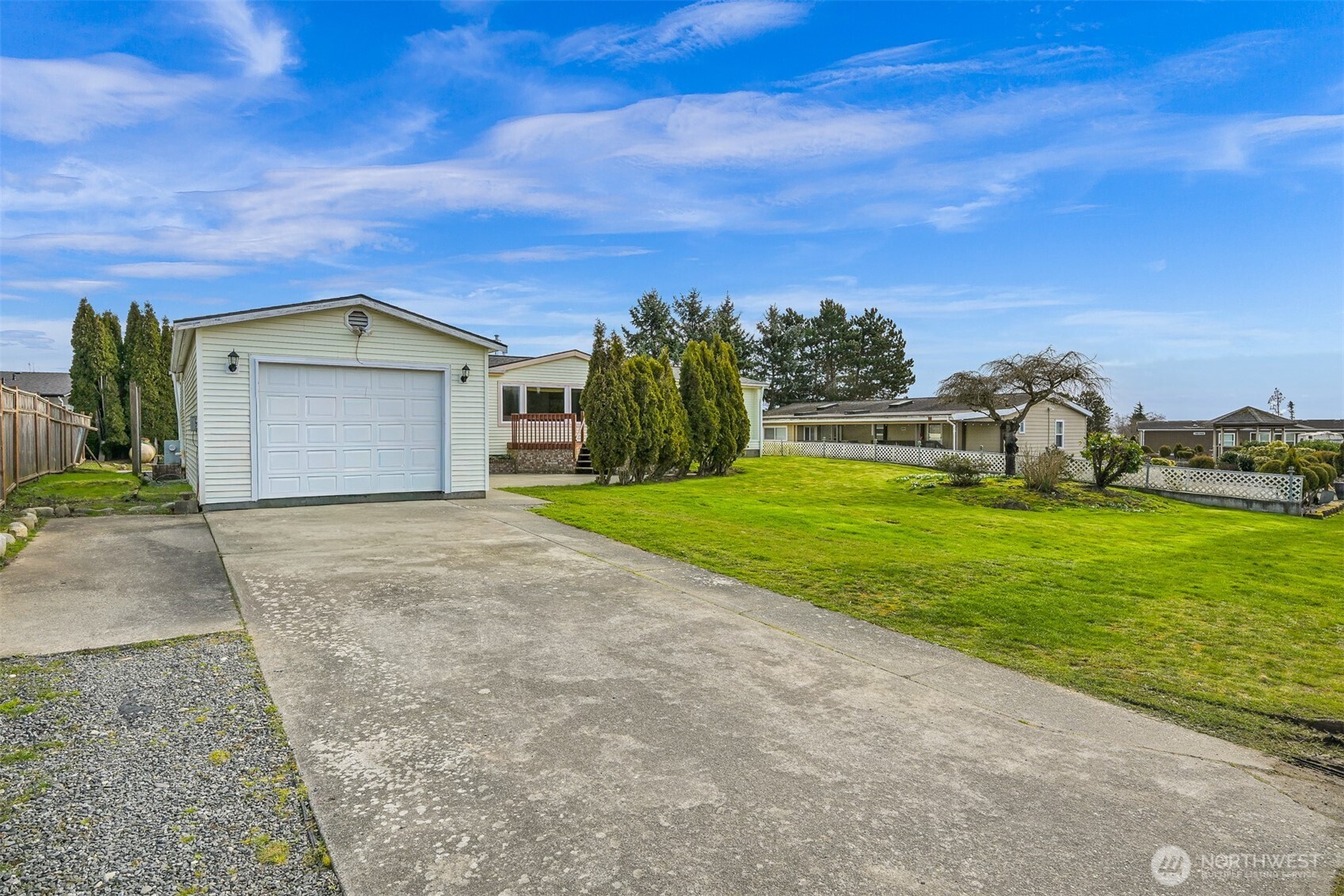 8356 Sea Breeze Court , Blaine, WA 98230