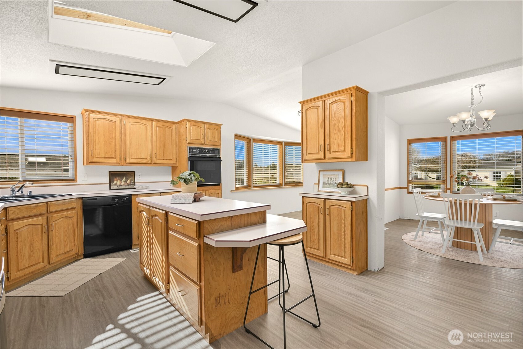 8356 Sea Breeze Court , Blaine, WA 98230