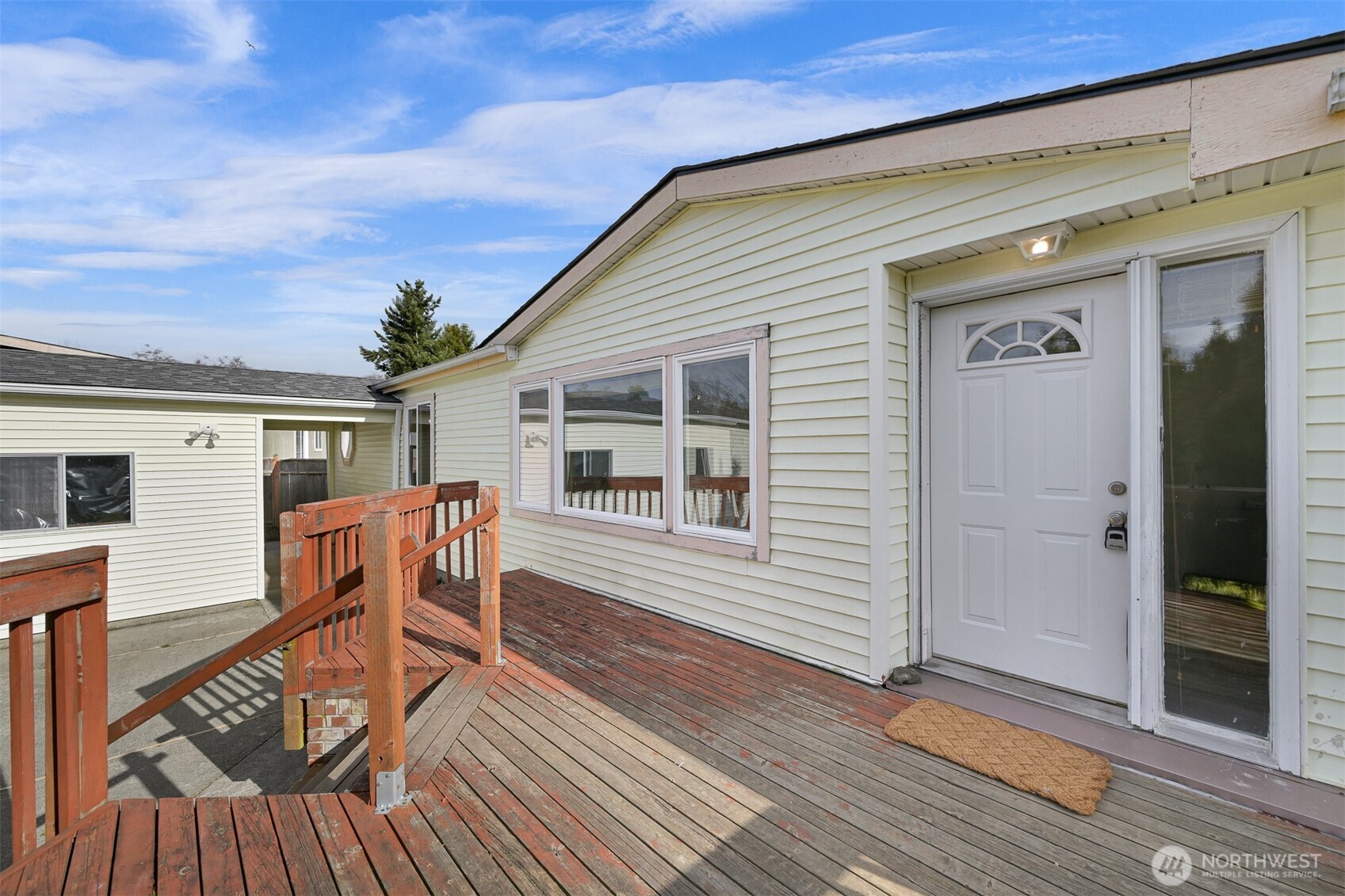 8356 Sea Breeze Court , Blaine, WA 98230