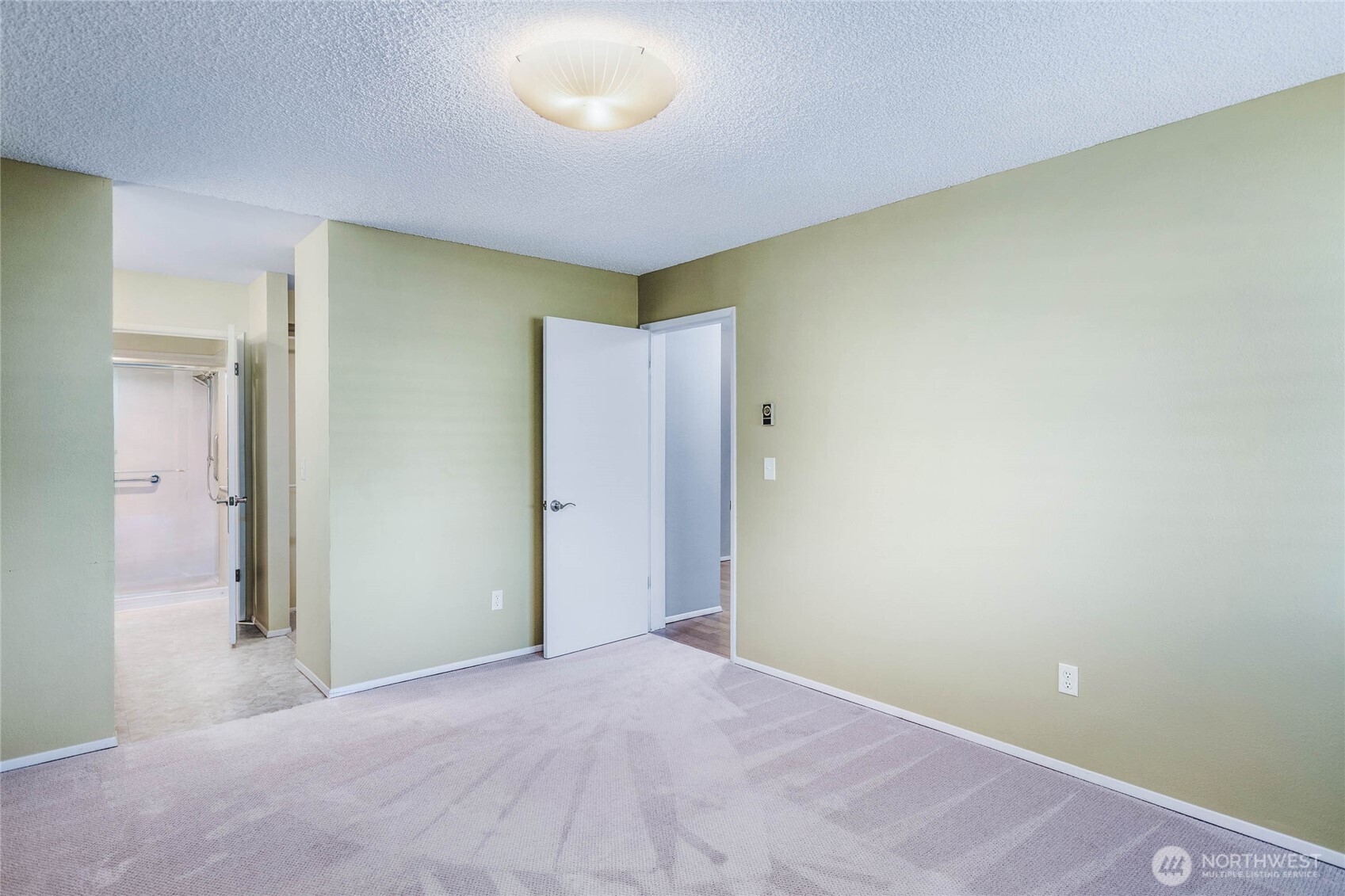 1800 Skyline Way #205, Anacortes, WA 98221