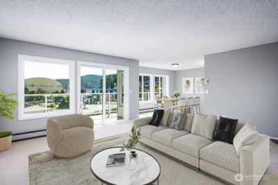 1800 Skyline Way #205, Anacortes, WA 98221 - Photo 2