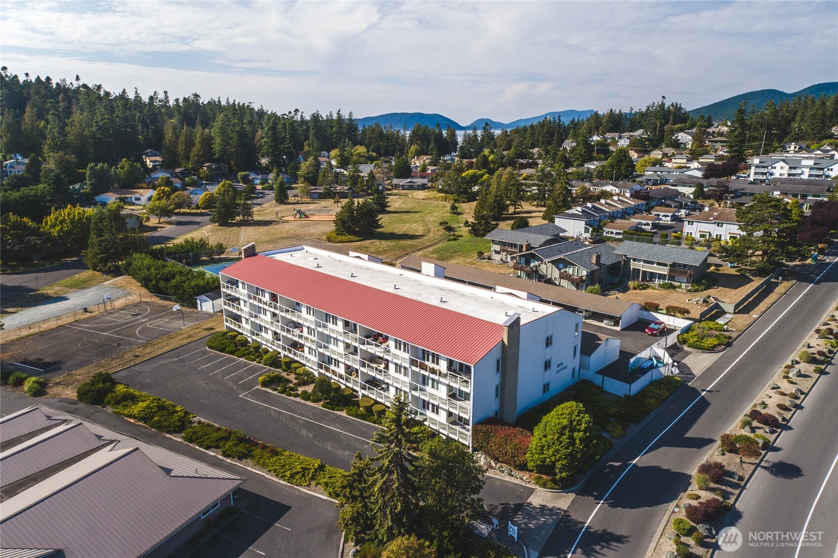 1800 Skyline Way #205, Anacortes, WA 98221