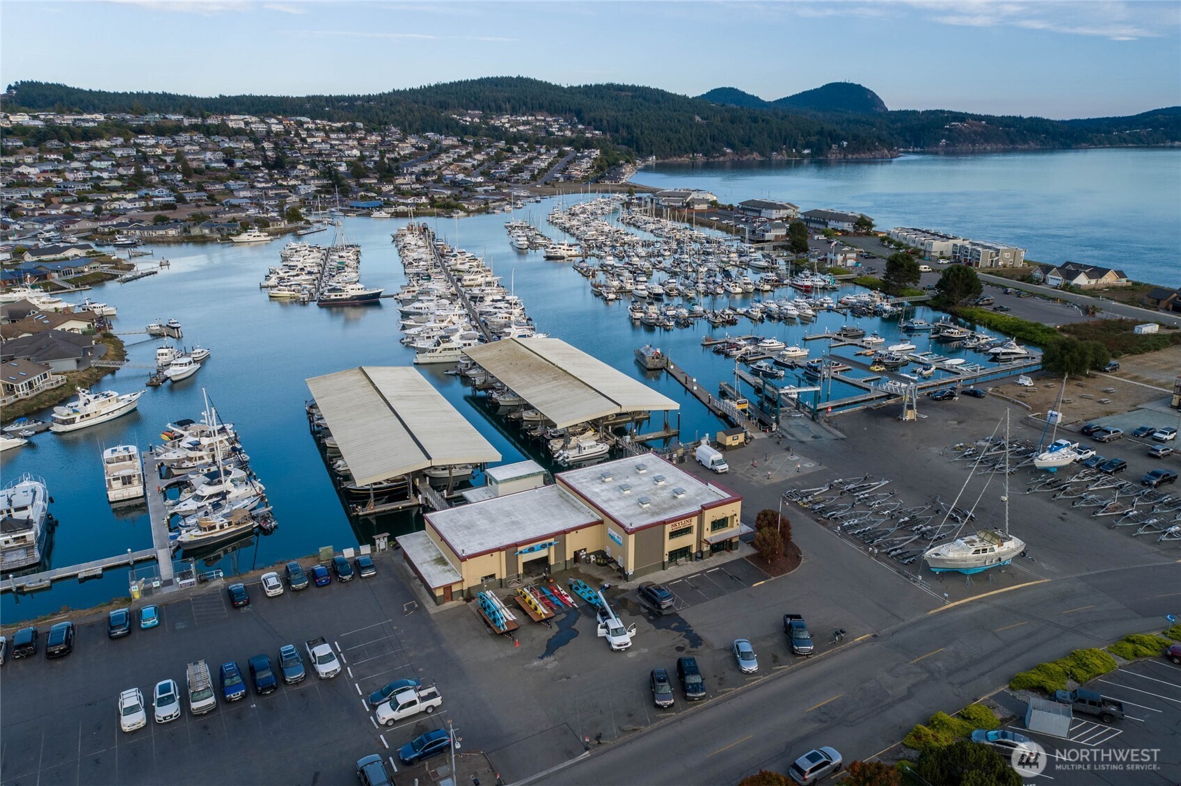 1800 Skyline Way #205, Anacortes, WA 98221