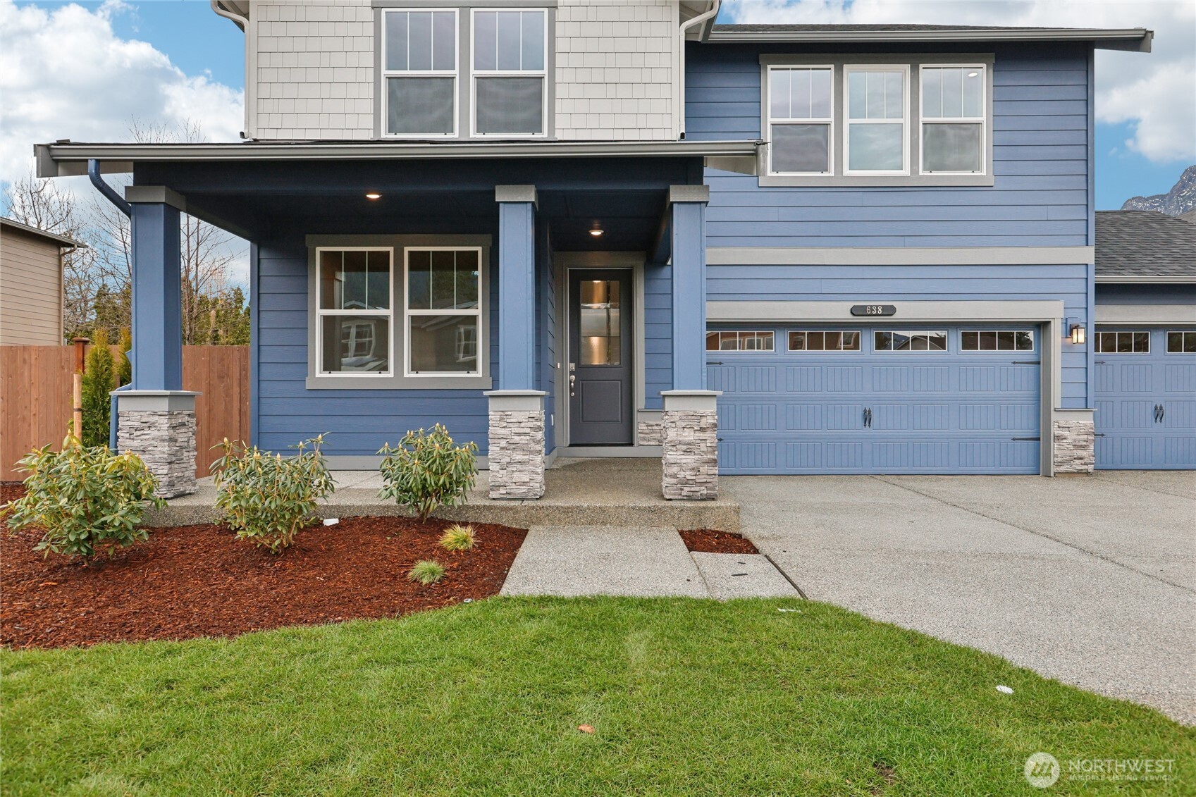 1138 Clearwater Way SE #52, North Bend, WA 98045