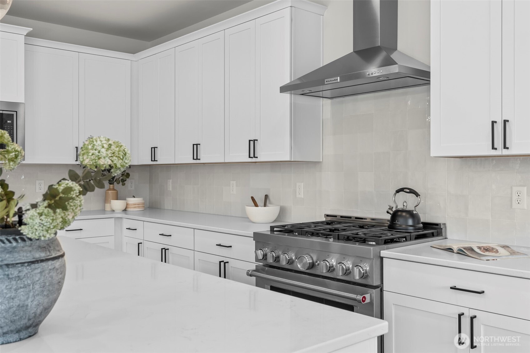 1624 Lockridge Loop E, Enumclaw, WA 98022