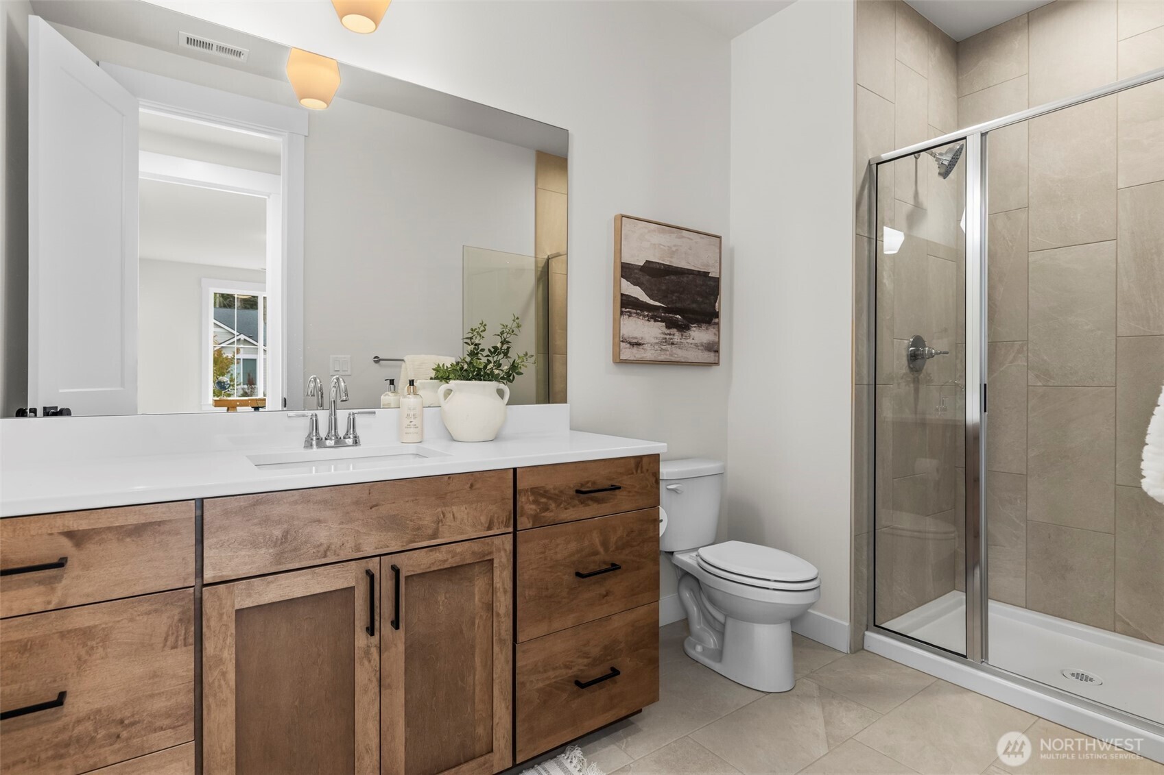 1624 Lockridge Loop E, Enumclaw, WA 98022