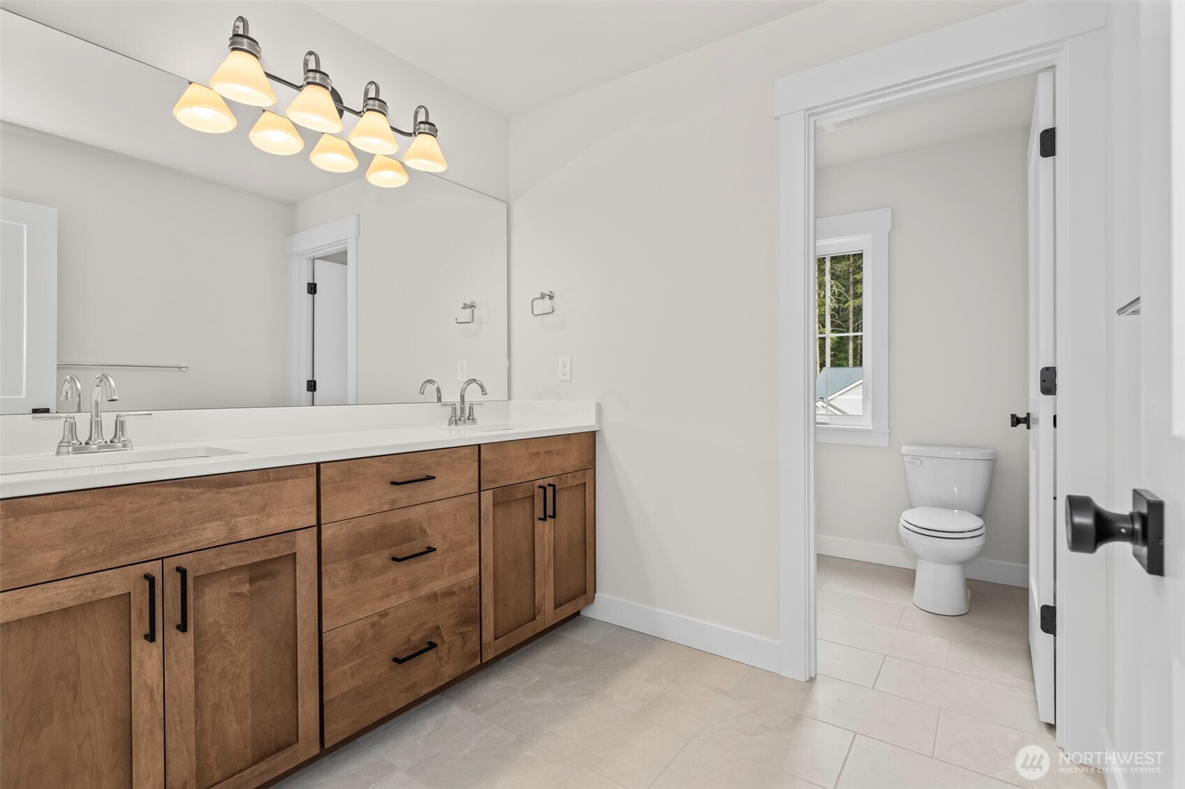 1624 Lockridge Loop E, Enumclaw, WA 98022