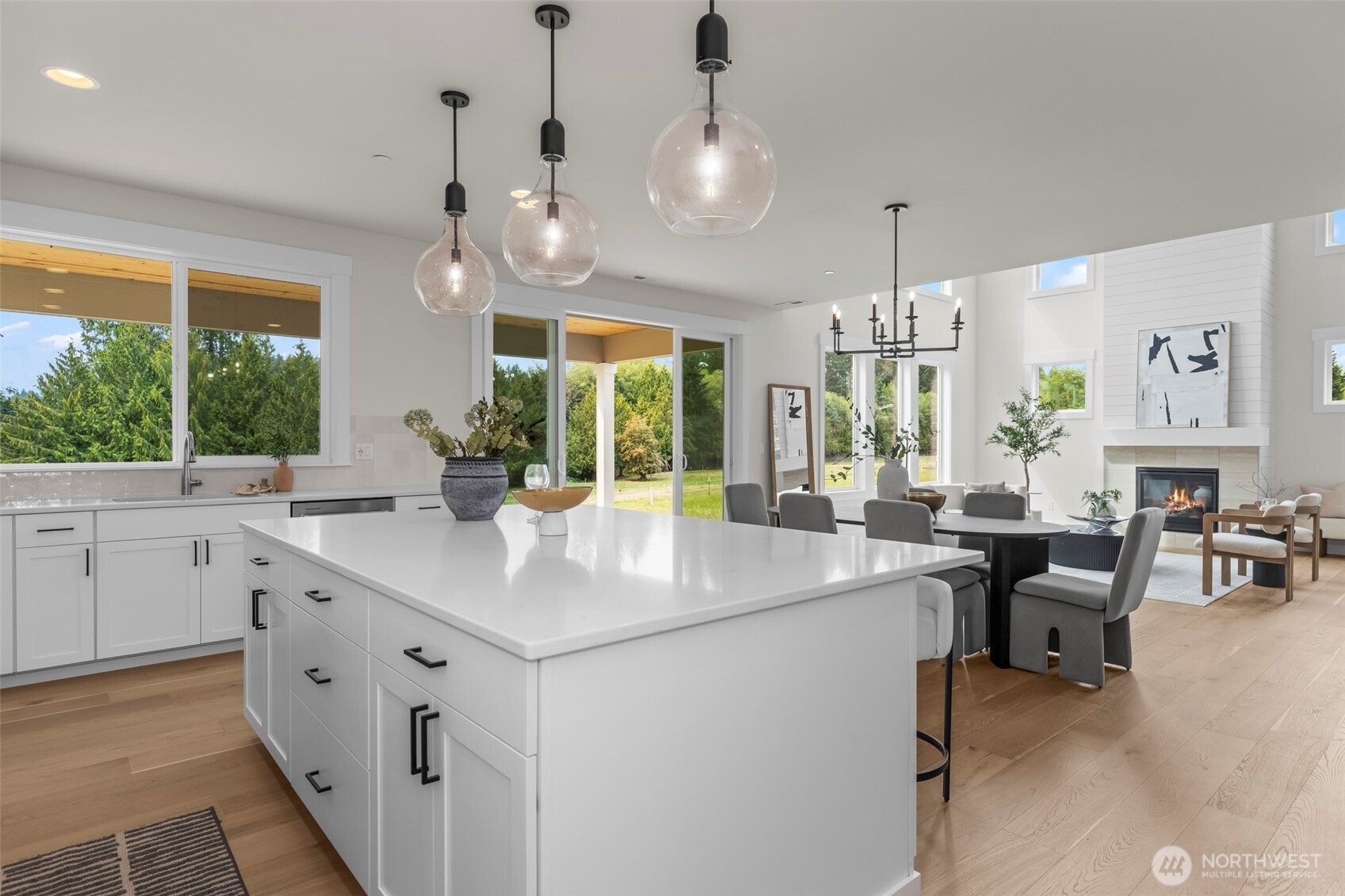 1624 Lockridge Loop E, Enumclaw, WA 98022