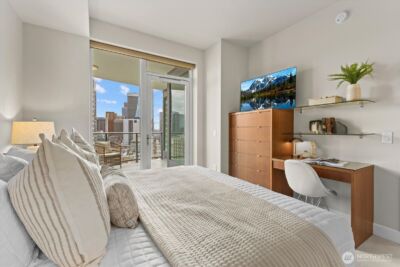 1920 4th Avenue #1807, Seattle, WA 98101 - Photo 16