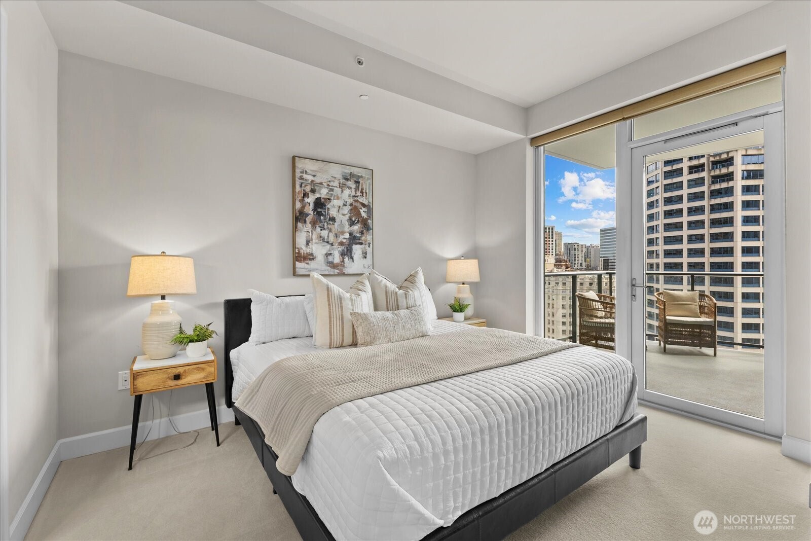 1920 4th Avenue #1807, Seattle, WA 98101