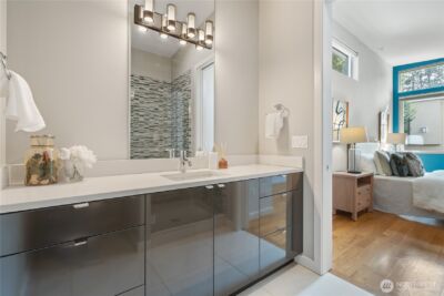 10315 NE 65th Wy , Kirkland, WA 98033 - Photo 23