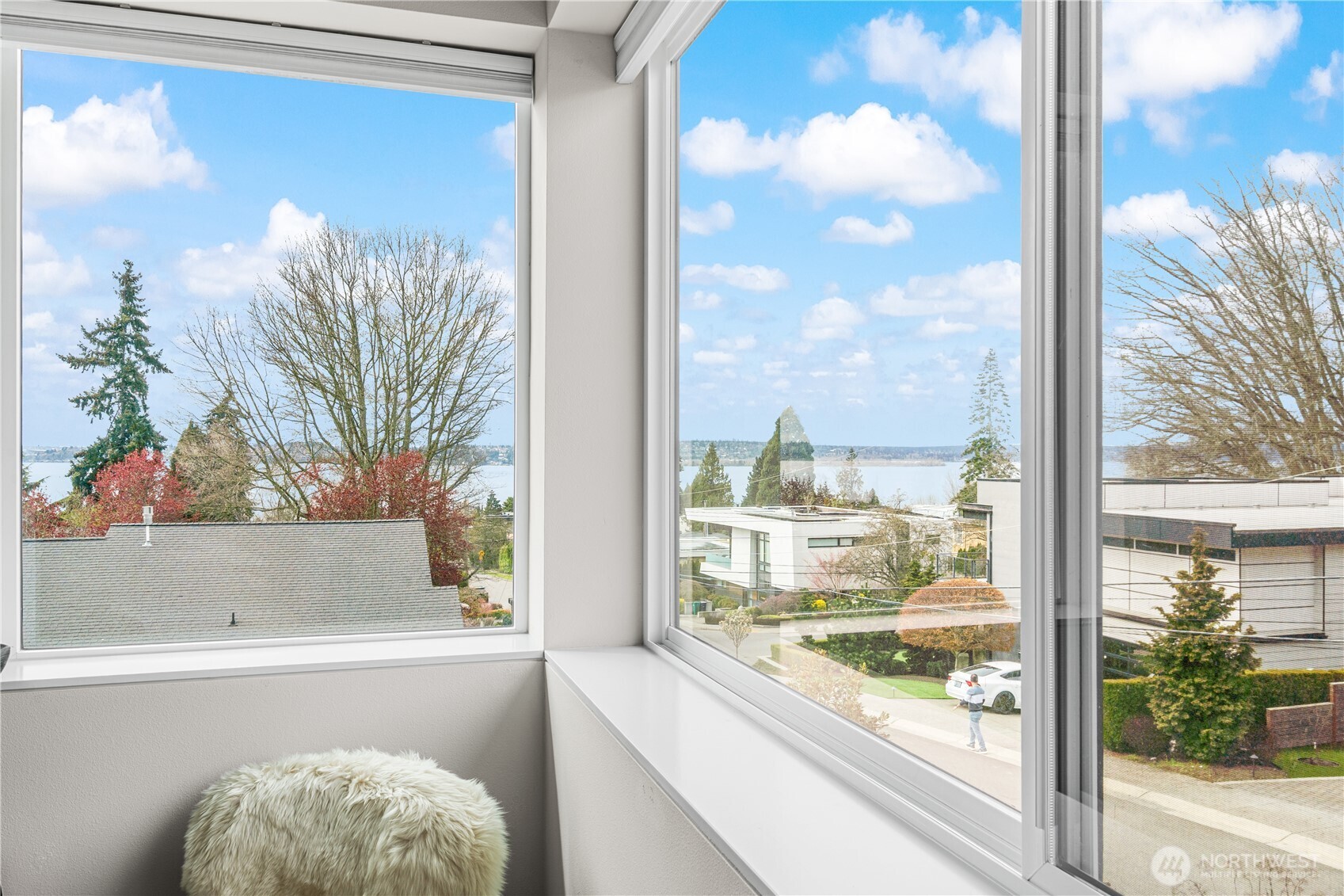 10315 NE 65th Wy , Kirkland, WA 98033