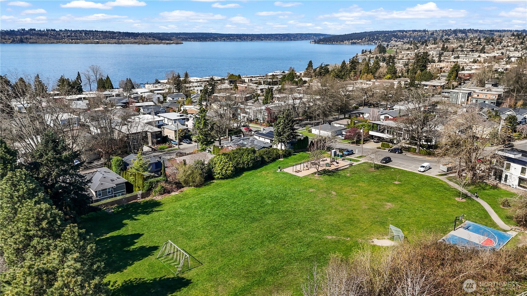 10315 NE 65th Wy , Kirkland, WA 98033