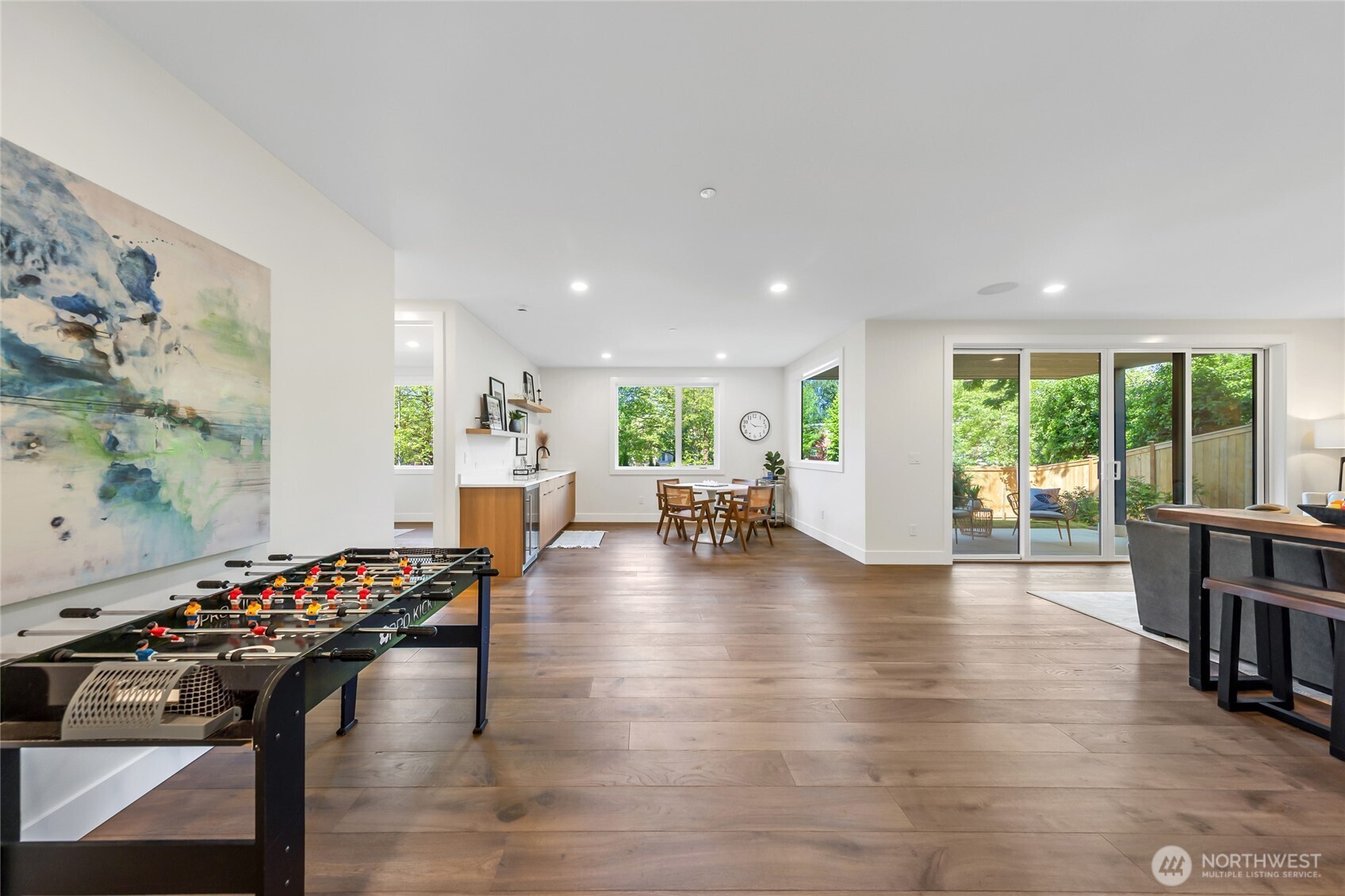 10204 NE 43rd Street , Kirkland, WA 98033