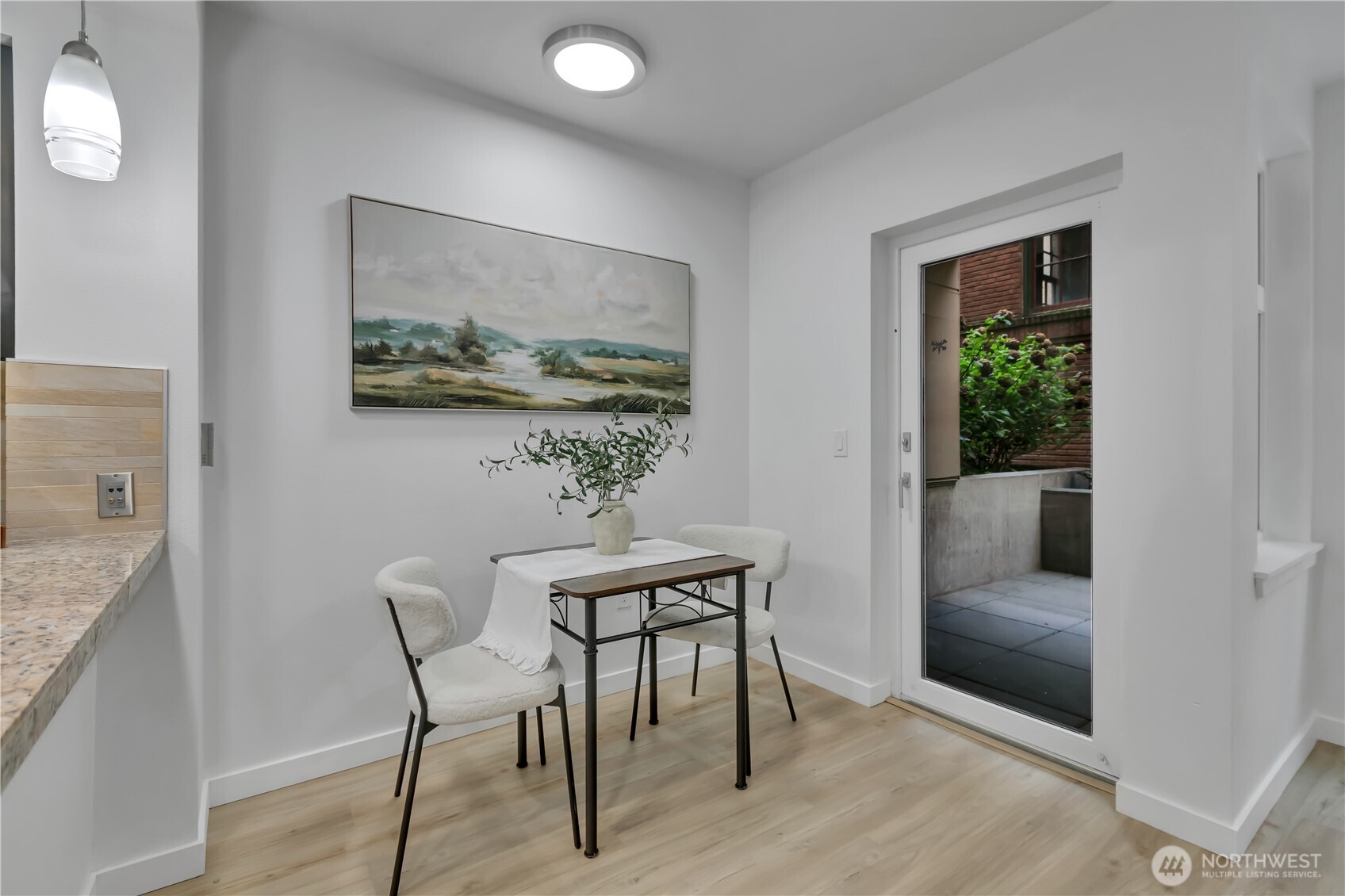 5450 Leary Avenue NW #242, Seattle, WA 98107