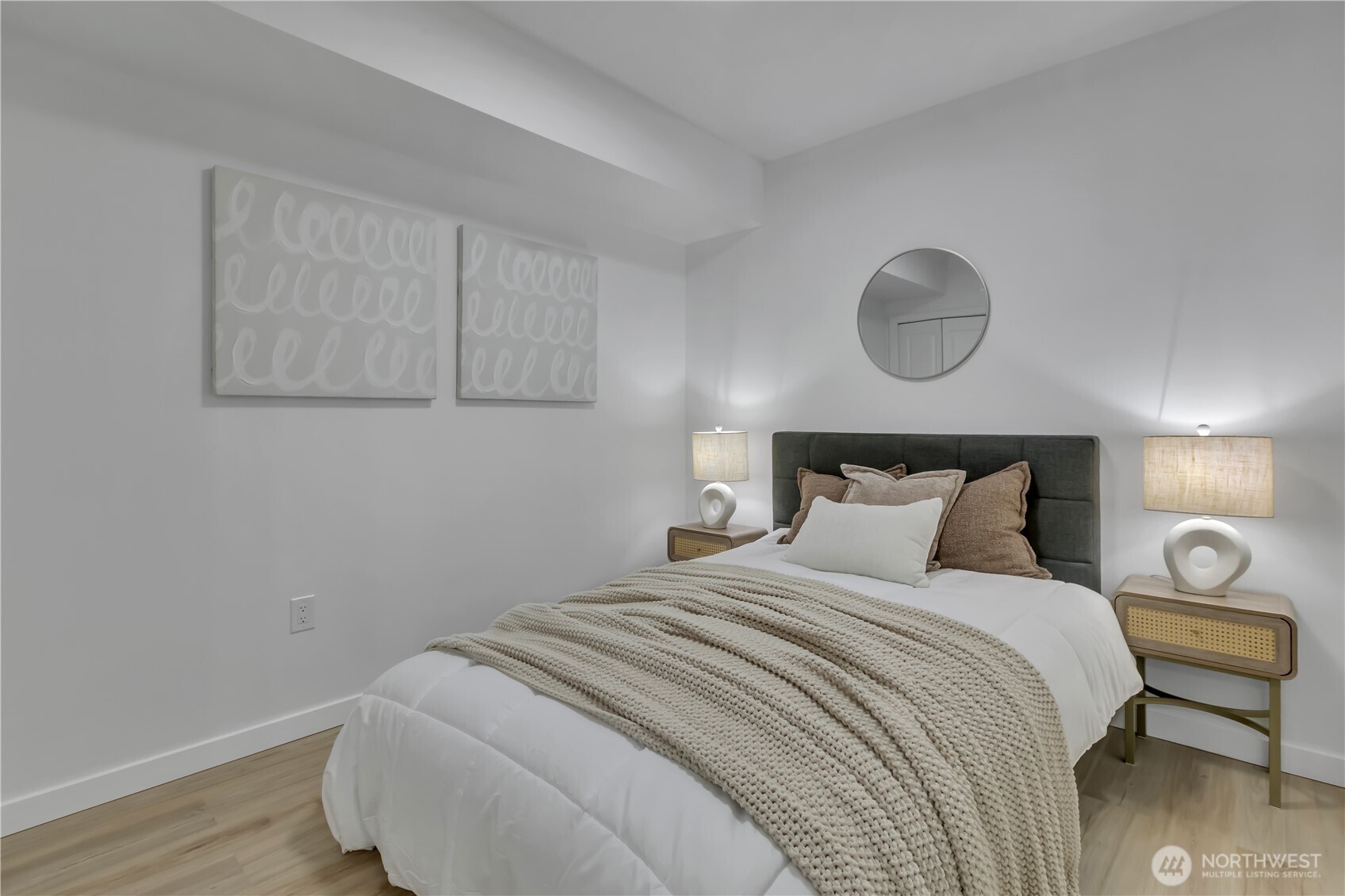 5450 Leary Avenue NW #242, Seattle, WA 98107