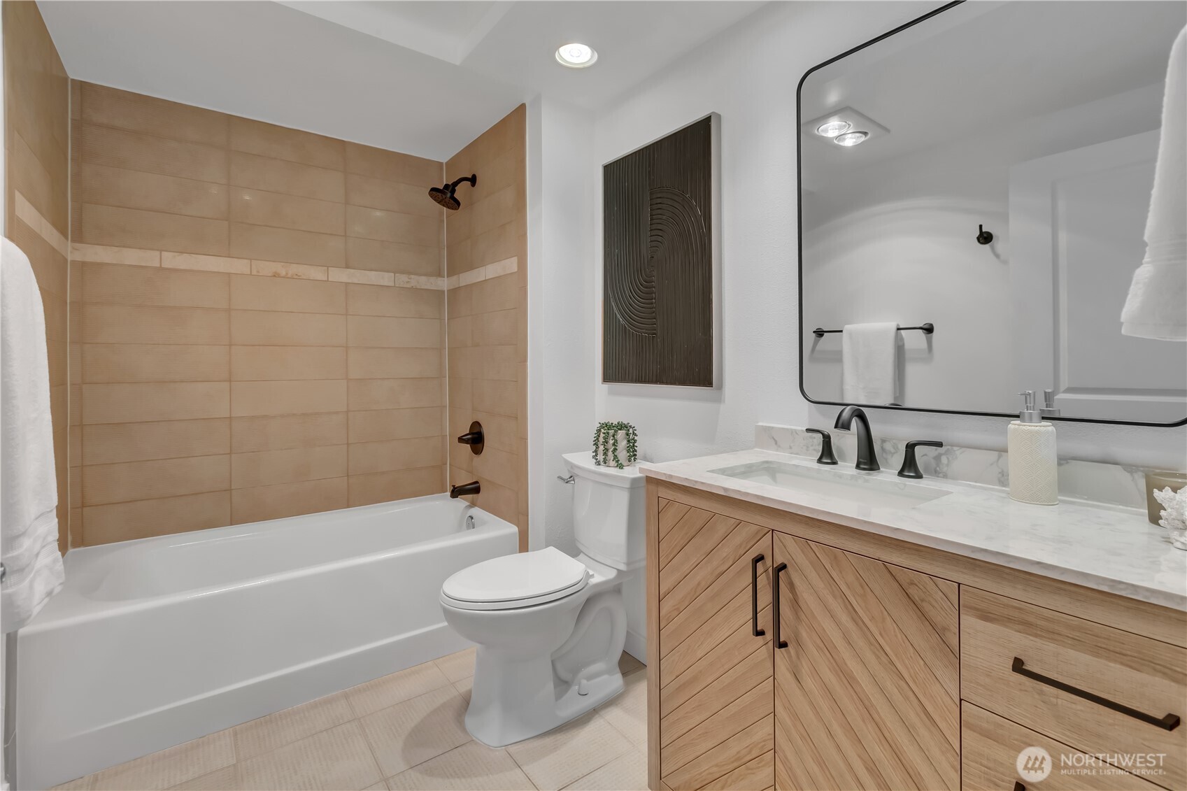 5450 Leary Avenue NW #242, Seattle, WA 98107