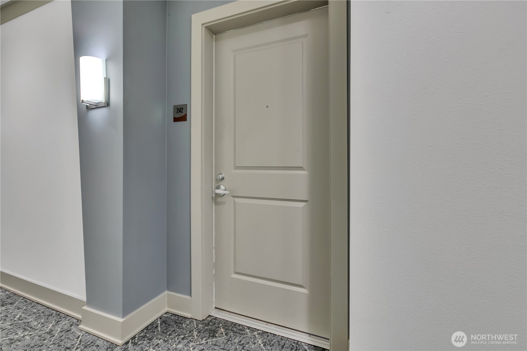 5450 Leary Avenue NW #242, Seattle, WA 98107