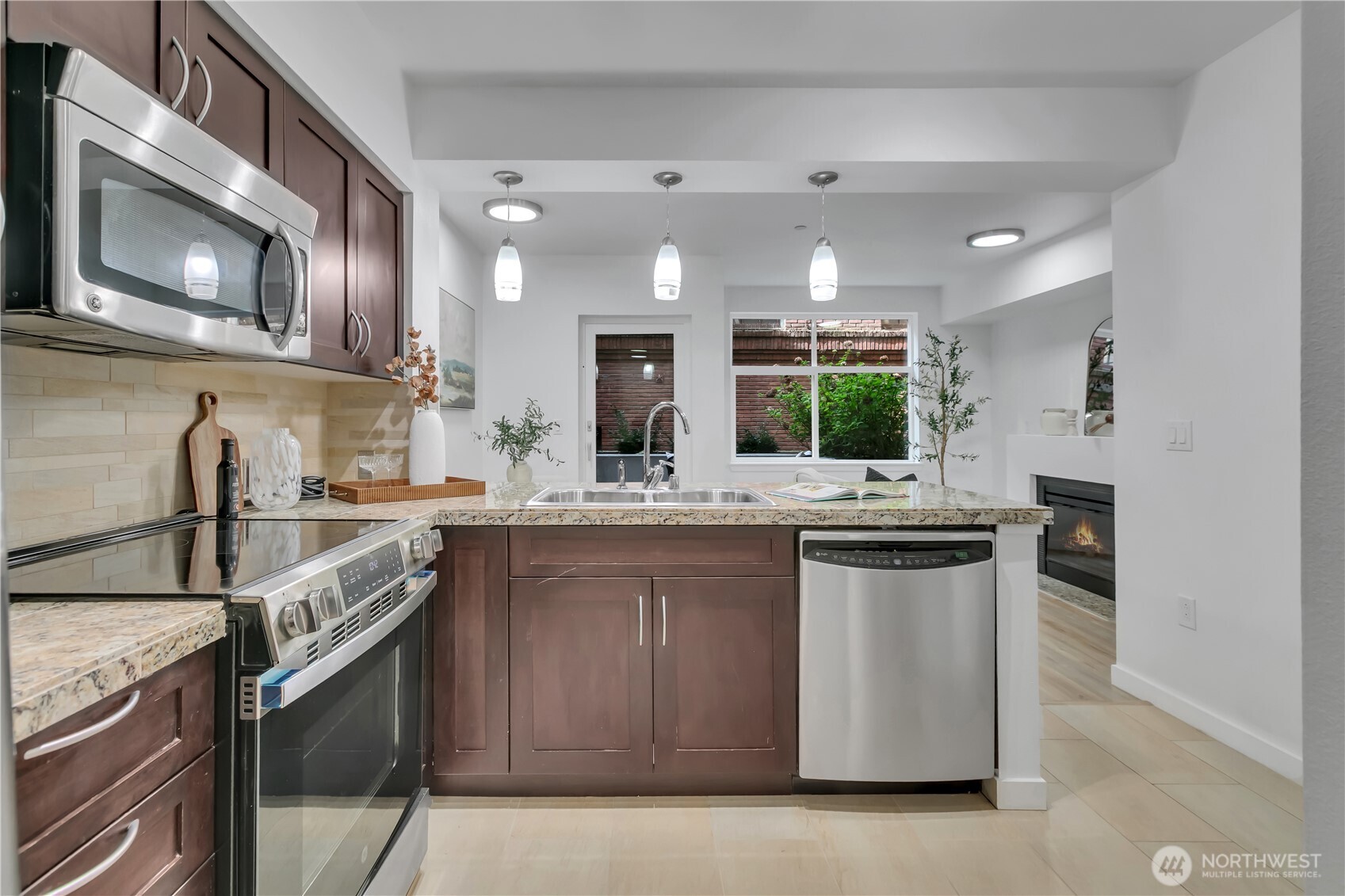 5450 Leary Avenue NW #242, Seattle, WA 98107