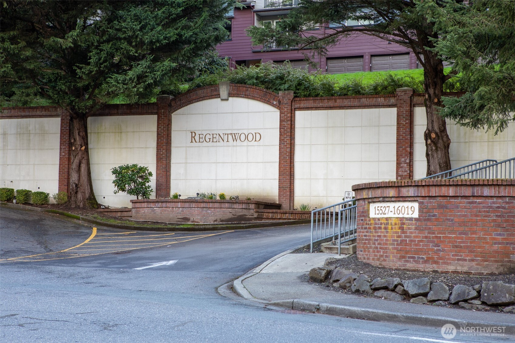 15917 Waynita Way NE #E206, Bothell, WA 98011