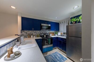 15917 Waynita Way NE #E206, Bothell, WA 98011 - Photo 6