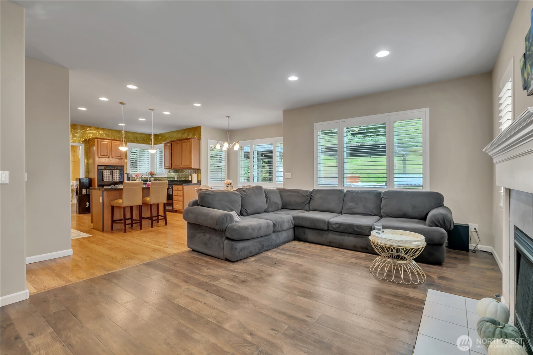 26525 Lake Fenwick Road S, Kent, WA 98032